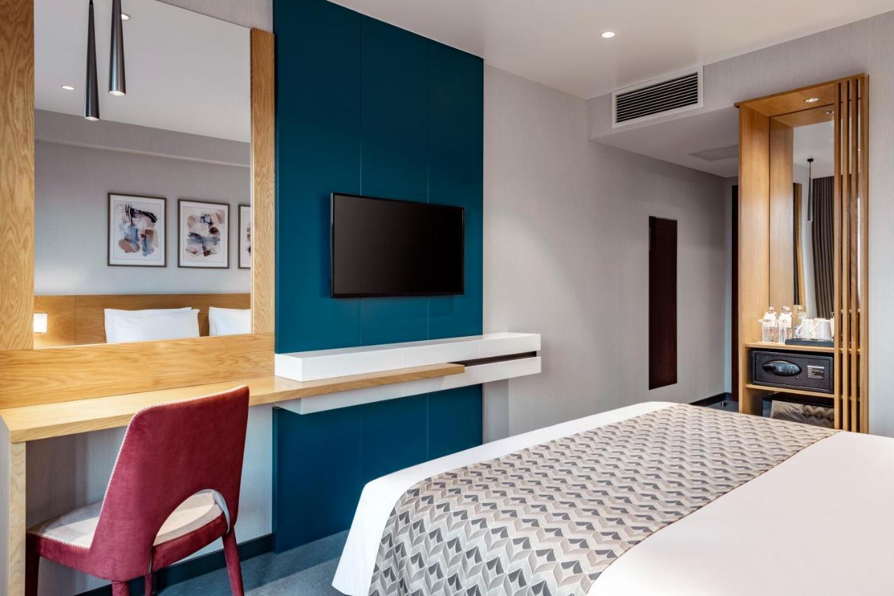 Hotel Clocks Tbilisi