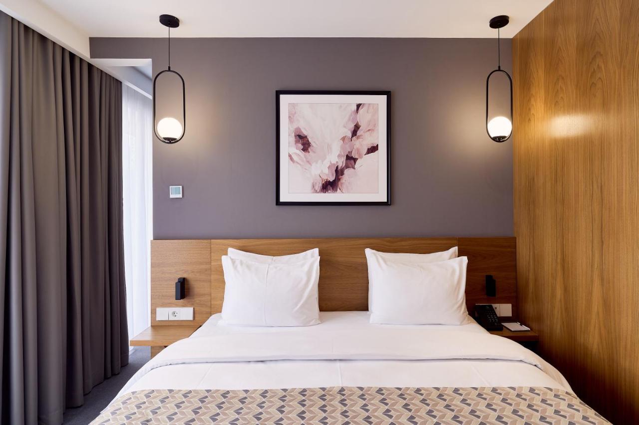 Hotel Clocks Tbilisi